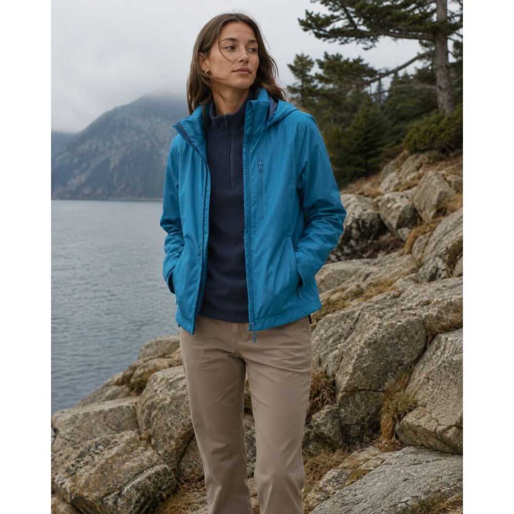Patagonia Women’s Insulated Snowbelle Jacket Cyan Blue Size Small